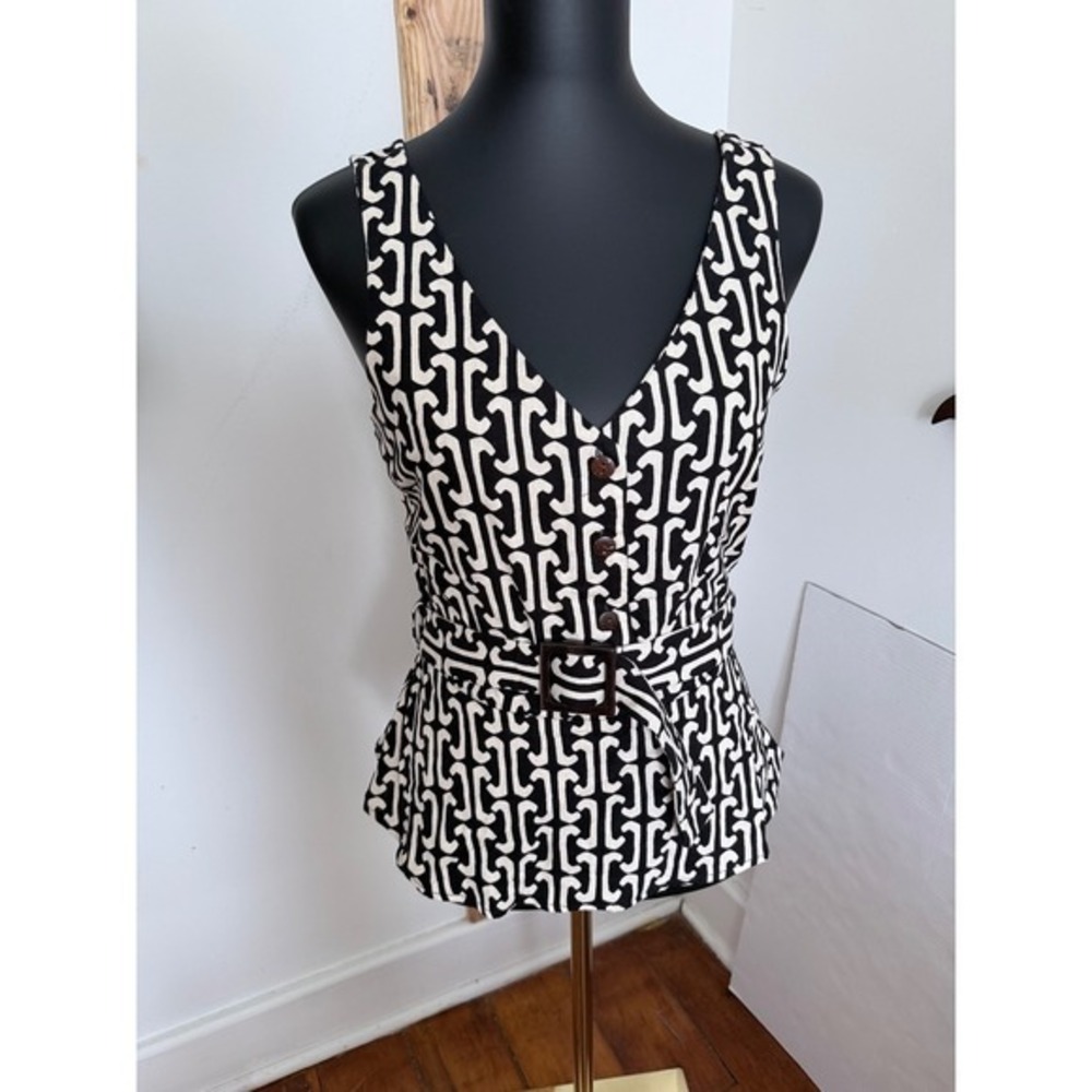 Monteau Los Angeles‎ Black White Print Peplum Top Belted Sleeveless NWT Size M
